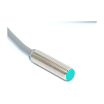 SL08-D02NLA-S 8mm Endüktif Sensör – 2mm Algılama, NPN NO, 2m Kablolu – Kısa Gövde