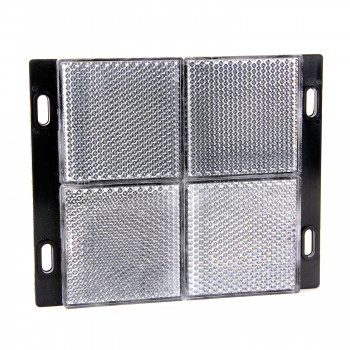 TD-01 Fotosel Uyumlu Beyaz Reflektör Kare 100x100mm Dört Köşeden Bağlantı Delikli TD-01 Fotosel Uyumlu Beyaz Reflektör Kare 100x100mm Dört Köşeden Bağlantı Delikli